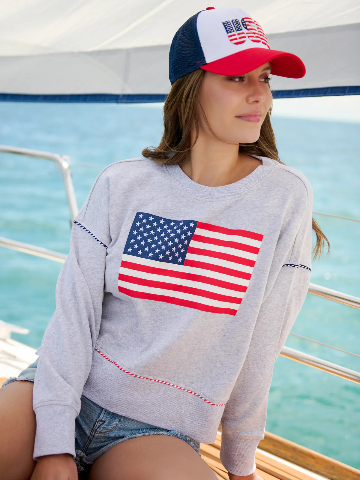 AMERICAN FLAG RELAXED SWEATSHIRTS, GREY
